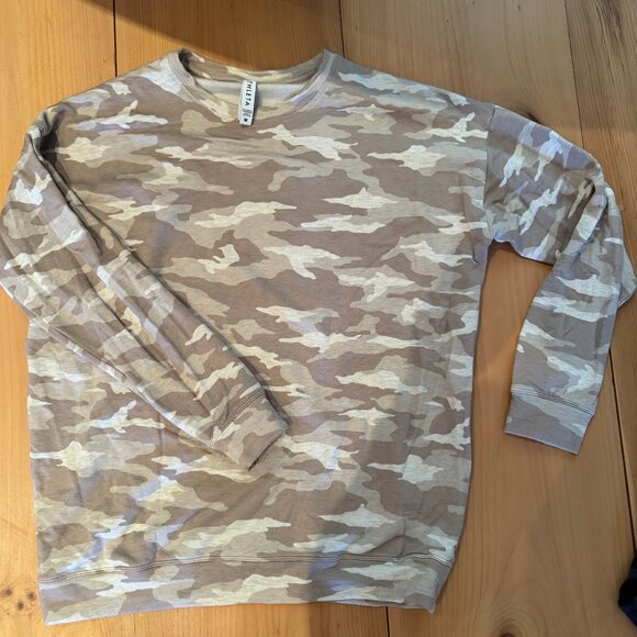 Women's Super Cozy Athleta Large Sweatshirt - Picture 1 of 1